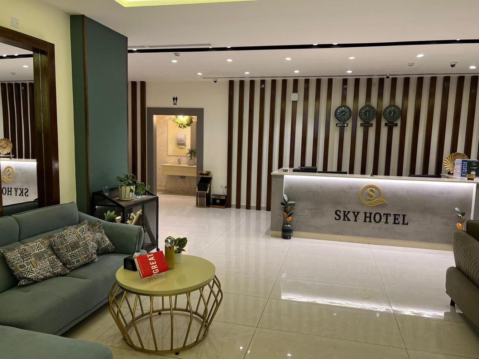 Sky Hotel Акаба Экстерьер фото