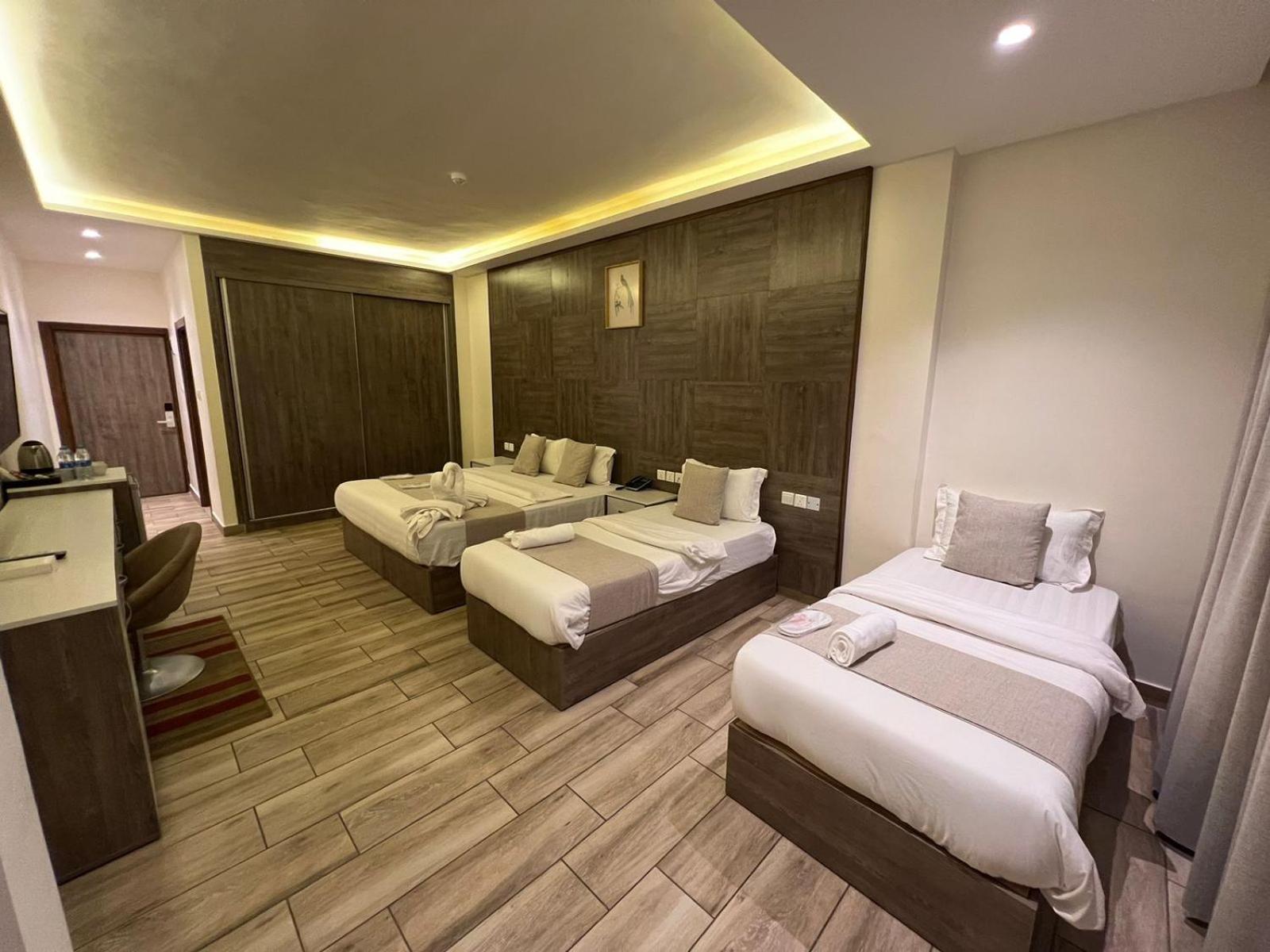 Sky Hotel Акаба Экстерьер фото