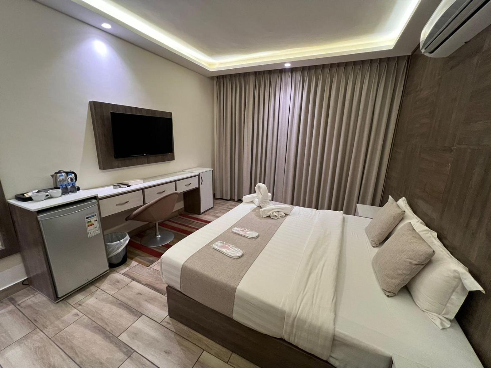 Sky Hotel Акаба Экстерьер фото