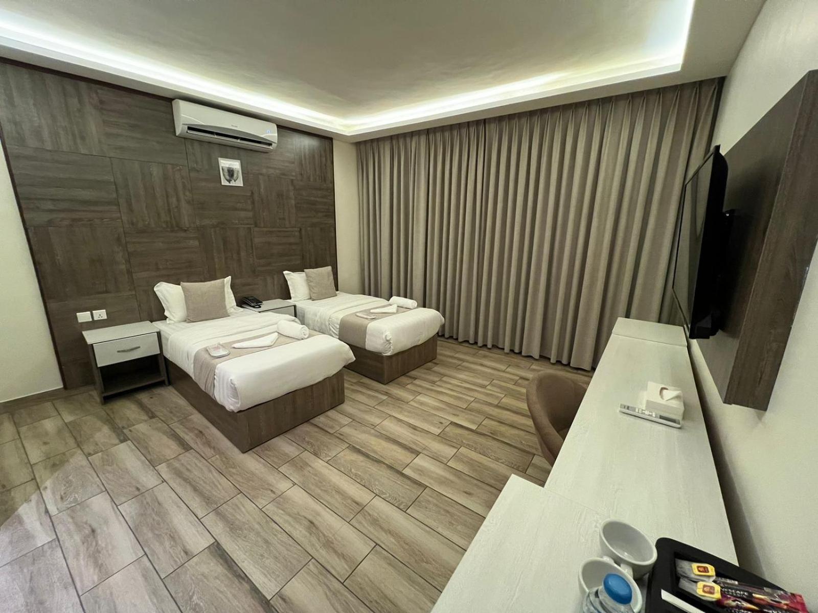 Sky Hotel Акаба Экстерьер фото